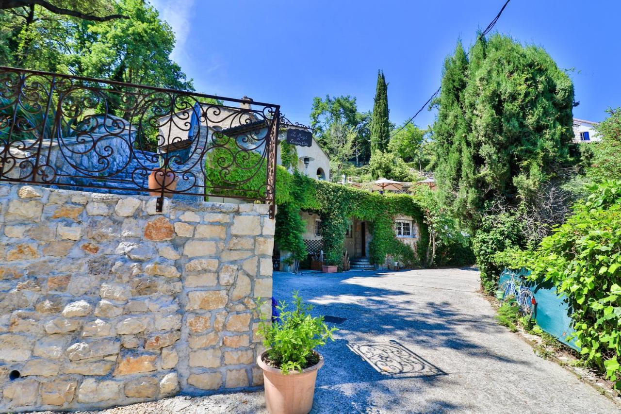 Le Mazet De Tourrettes Bed & Breakfast Exterior photo