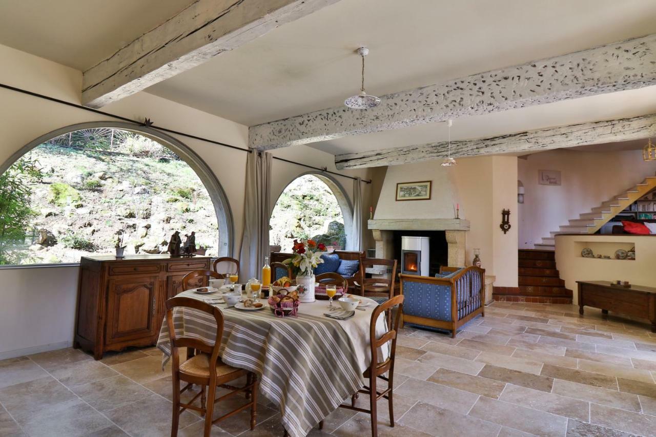 Le Mazet De Tourrettes Bed & Breakfast Exterior photo